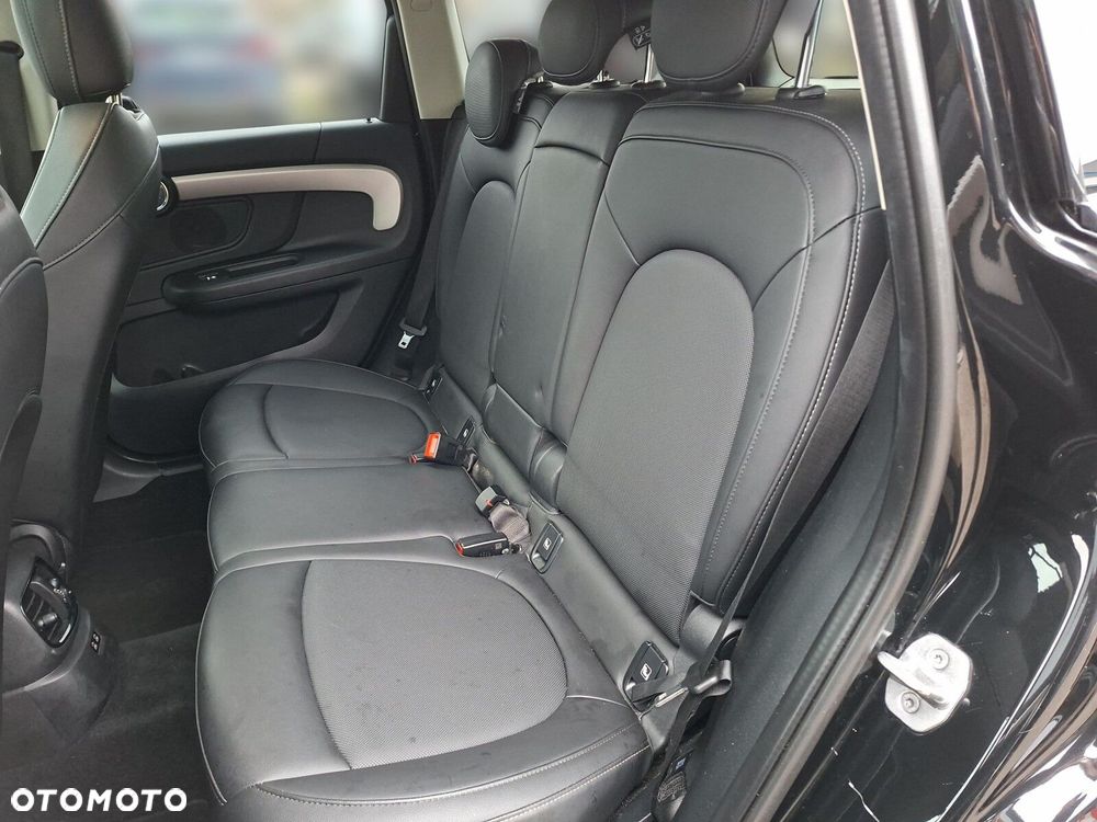 MINI Countryman Cooper Classic Trim - 24