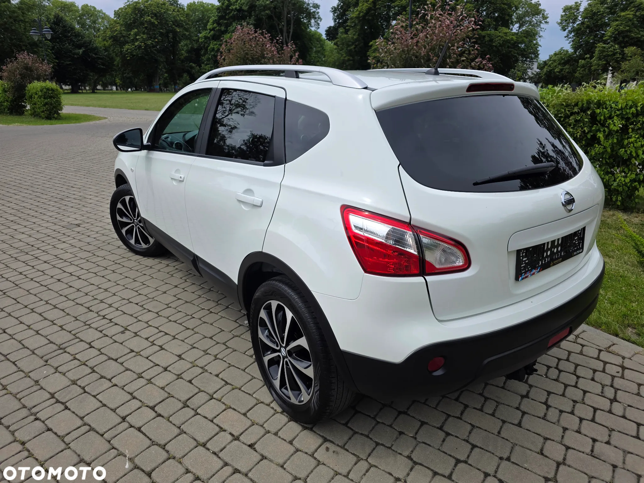 Nissan Qashqai 2.0 4 x 4 tekna - 6