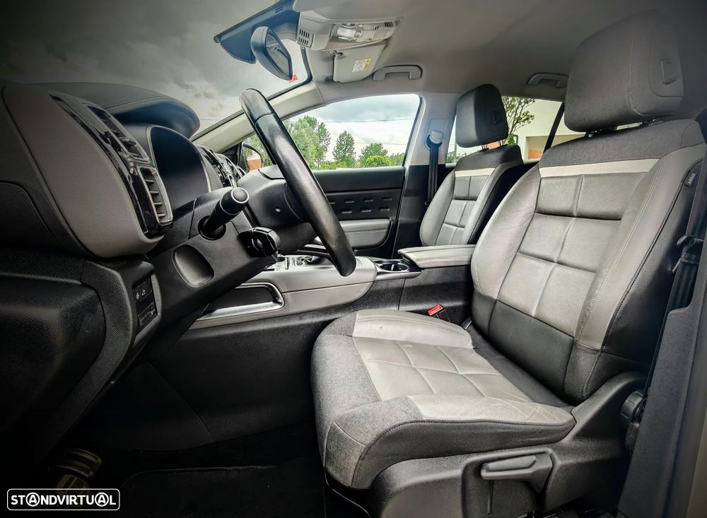 Citroën C5 Aircross 1.5 BlueHDi Shine J19 - 17