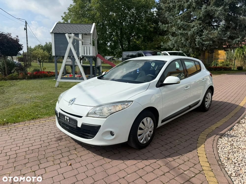 Renault Megane 1.6 16V Authentique - 4