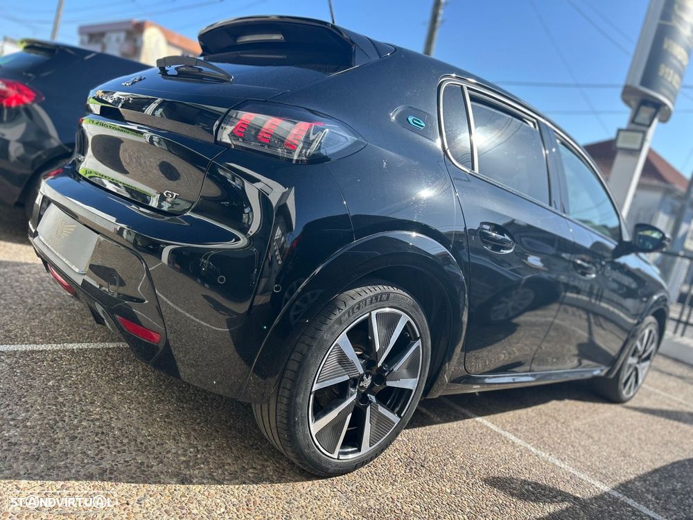 Peugeot e-208 50 kWh GT Pack - 8