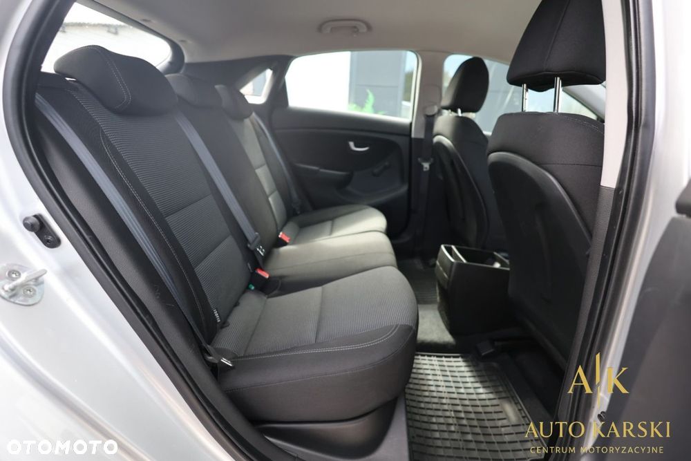 Hyundai i30 - 30