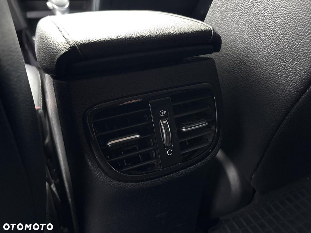 Kia XCeed 1.6 T-GDI Business Line DCT - 19