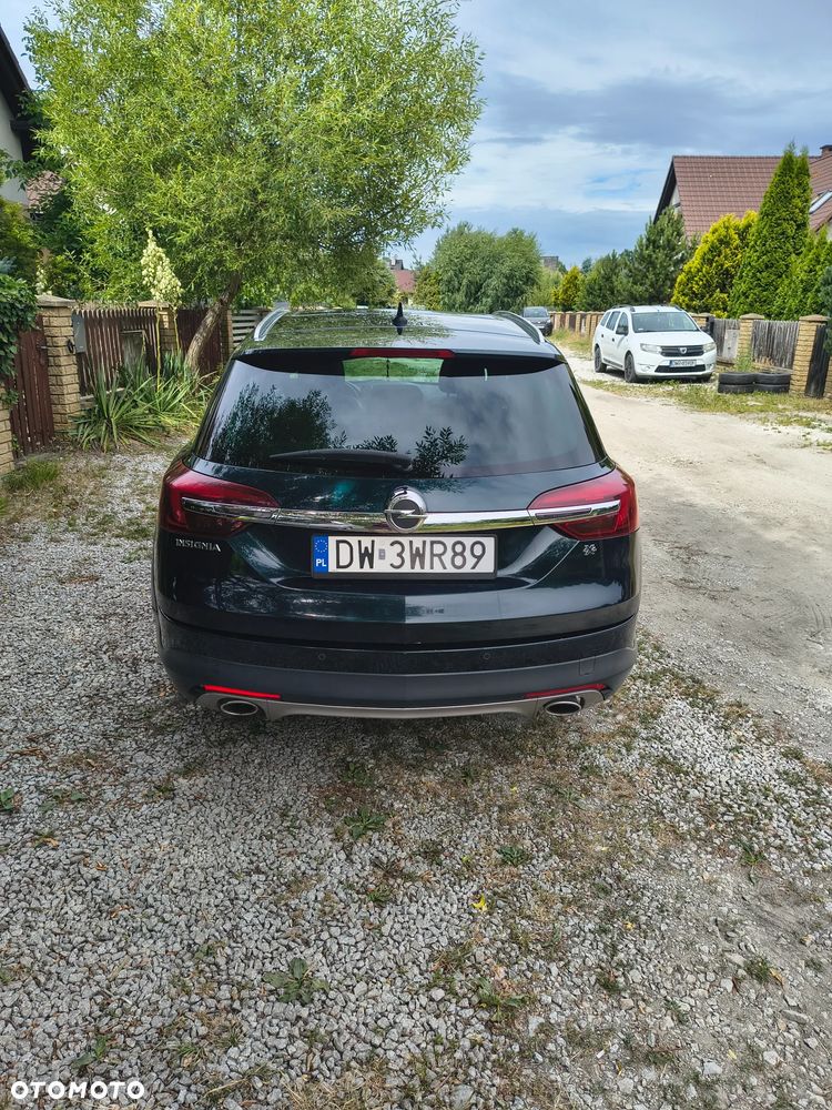 Opel Insignia 2.0 CDTI 4x4 Automatik Sport - 2