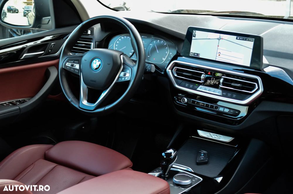 BMW X3 xDrive30e Aut. Luxury Line - 4