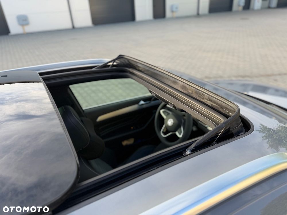 Volkswagen Passat 2.0 TDI Business DSG - 19