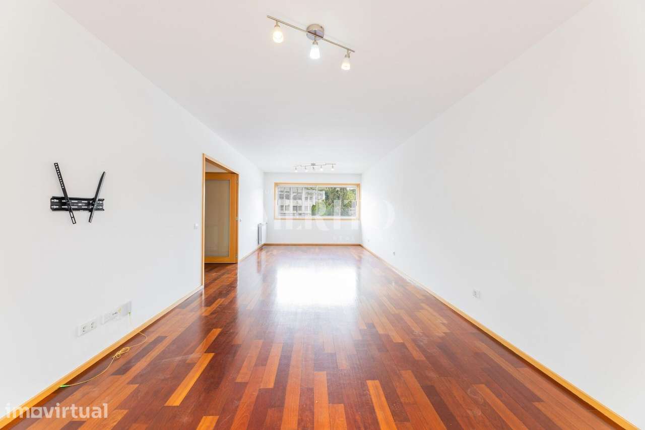 T3 Exclusivo no Centro de Vila Nova de Famalicão | Conforto, Espaço e - Grande imagem: 4/17