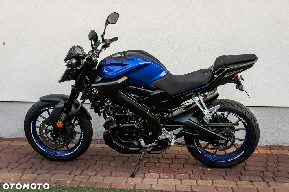 Yamaha MT - 5