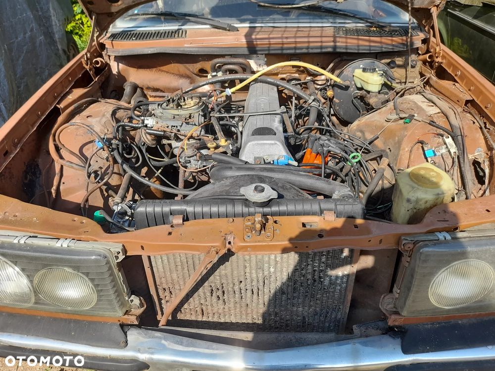 Mercedes-Benz 280 - 5