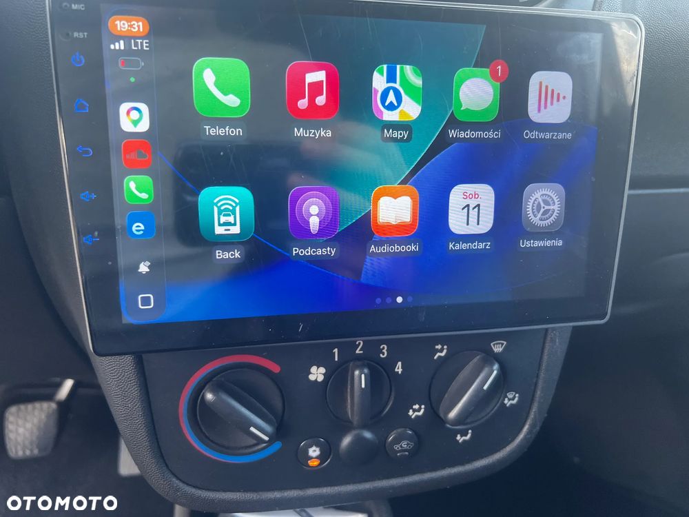 Opel Combo - 8