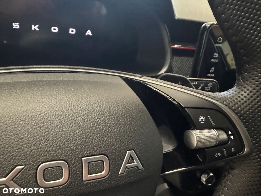 Skoda Kamiq 1.5 TSI Monte Carlo DSG - 10