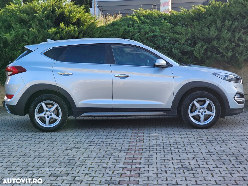 Hyundai Tucson 2.0 CRDI 4WD 6AT Premium+ - 14