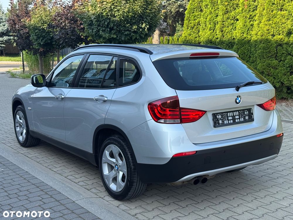 BMW X1 sDrive20i - 10