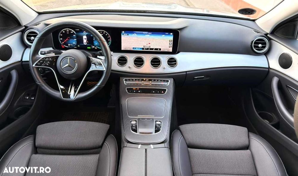 Mercedes-Benz E - 20