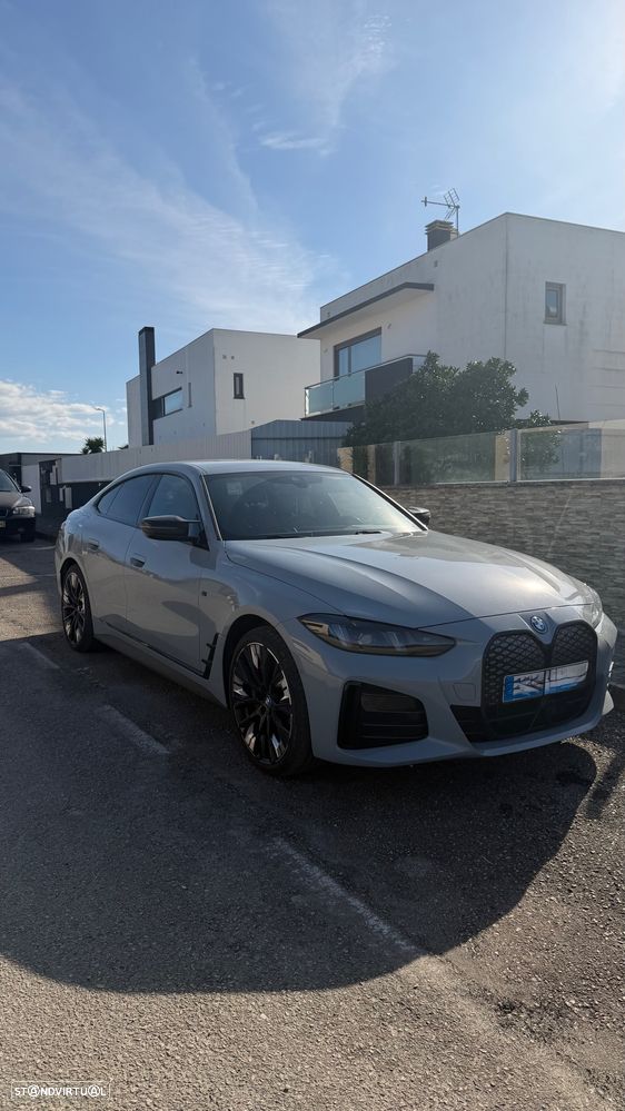 BMW i4 eDrive35 Pack Desportivo M Pro - 1