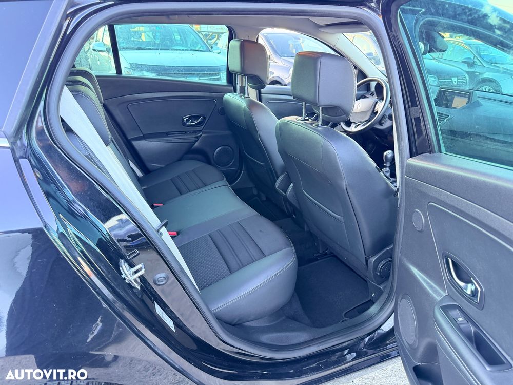 Renault Megane - 8