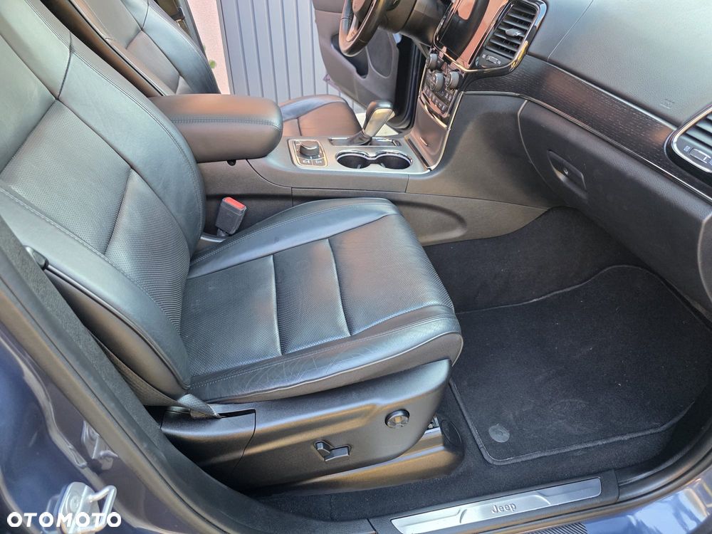 Jeep Grand Cherokee 3.6 V6 Overland Summit - 24