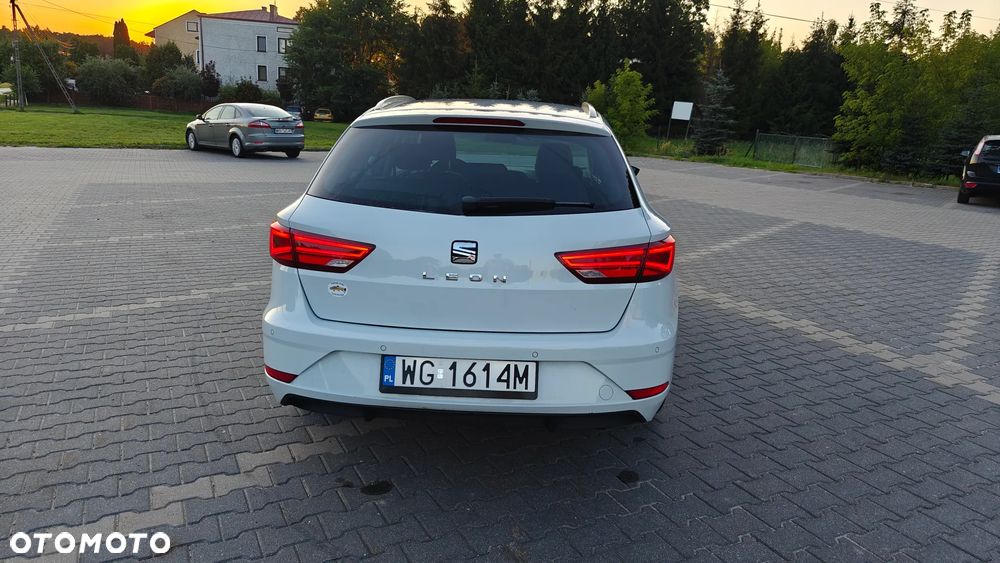Seat Leon 2.0 TDI DPF Start&Stop DSG Style - 9