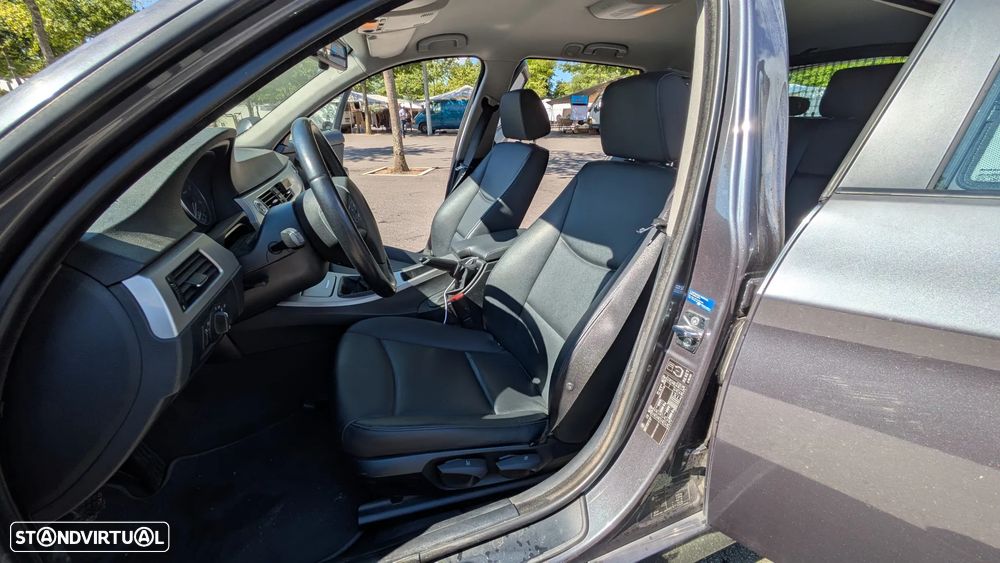 BMW 320 d - 15