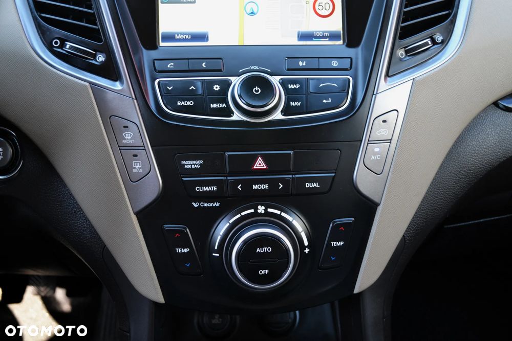 Hyundai Santa Fe 2.0 CRDi Executive - 21
