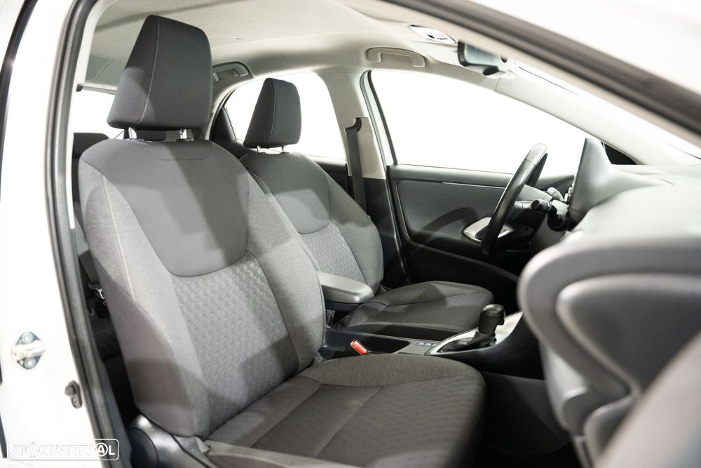 Toyota Yaris 1.5 HDF Exclusive - 23