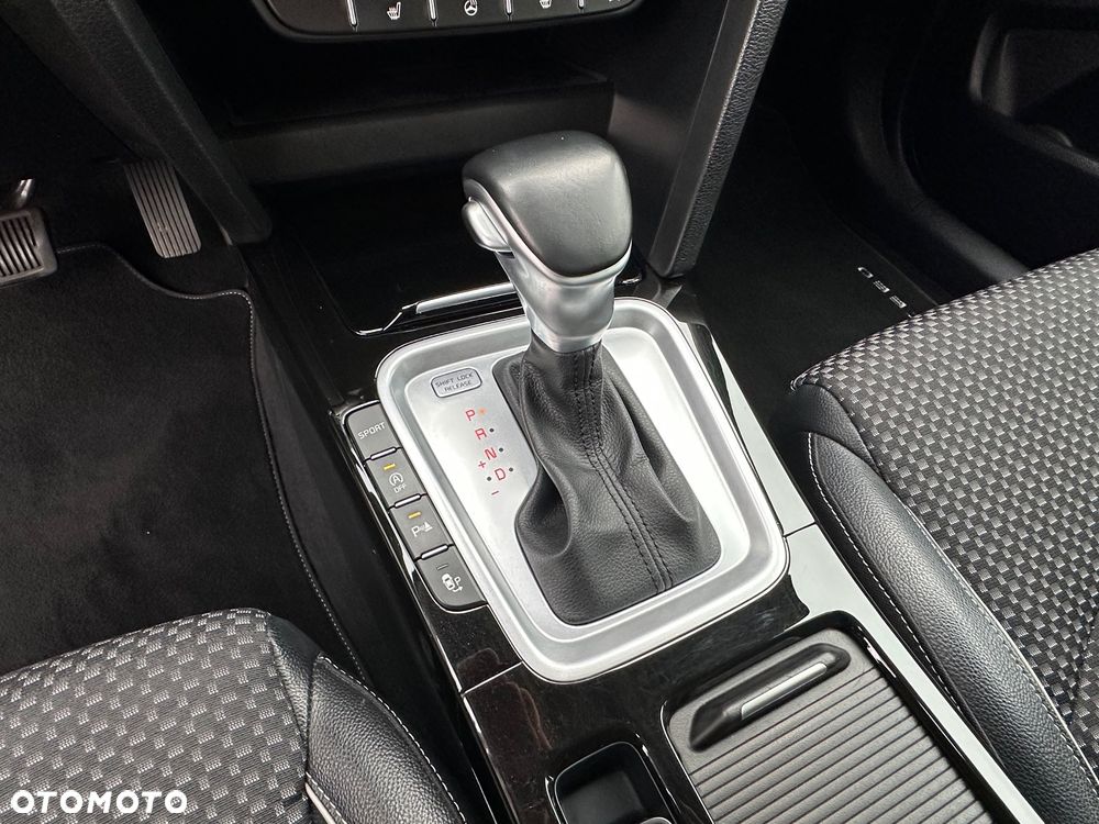 Kia XCeed 1.4 T-GDI L Business Line DCT - 25