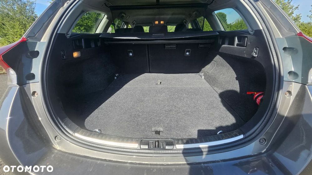 Toyota Auris - 11