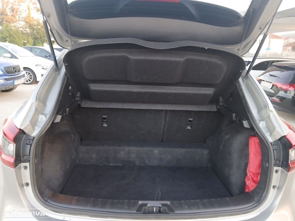 Nissan Qashqai 1.5 dCi Acenta C/Barras de Tejadilho DCT - 8