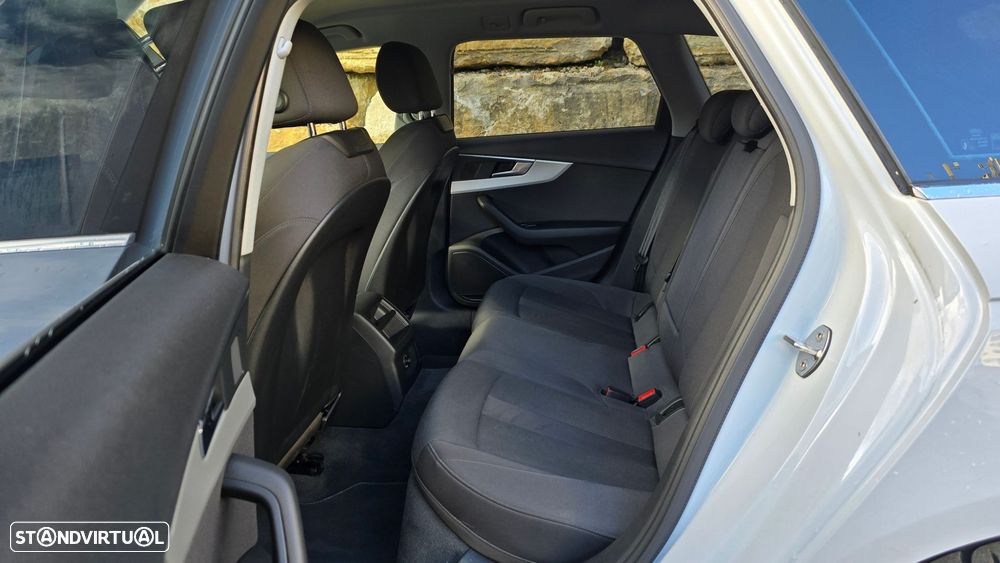 Audi A4 Avant 35 TDI S tronic - 50