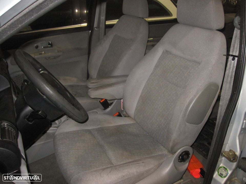 Portas Ford Galaxy WGR 1.9 tdi 115cv de 2001 - 7