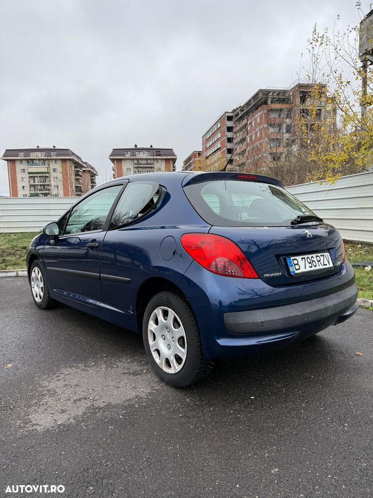Peugeot 207 - 9