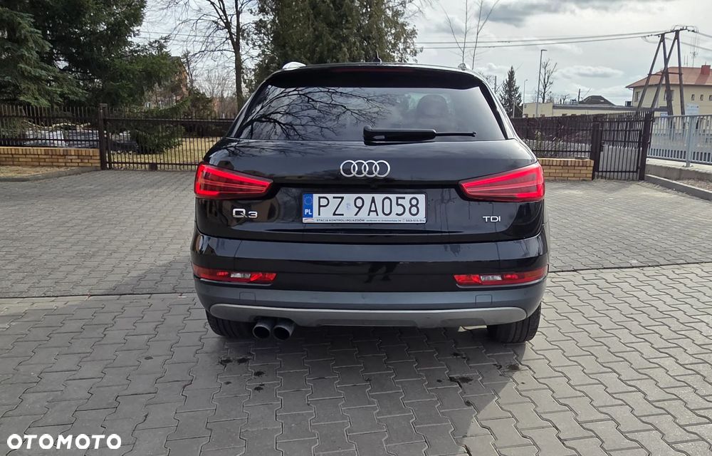 Audi Q3 2.0 TDI Design - 9