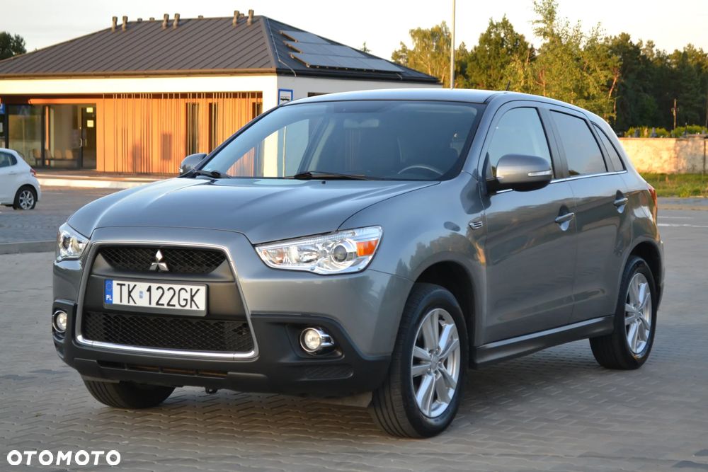 Mitsubishi ASX - 16