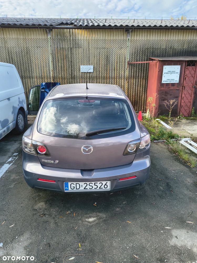 Mazda 3 - 6