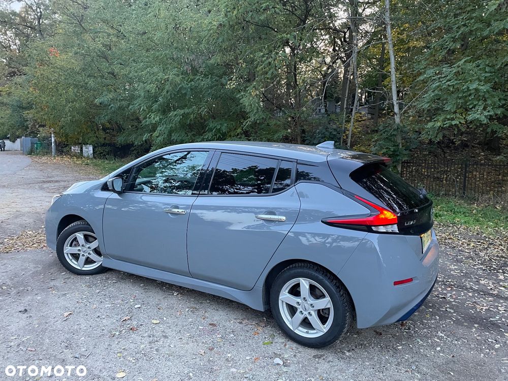 Nissan Leaf 40 kWh N-Connecta - 6
