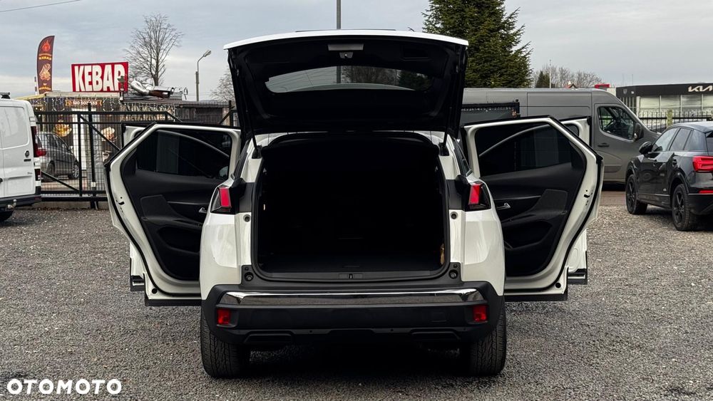 Peugeot 3008 1.2 PureTech Road Trip S&S - 10