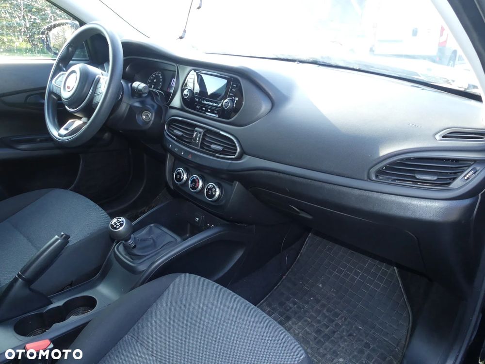 Fiat Tipo 1.4 16V Street - 5