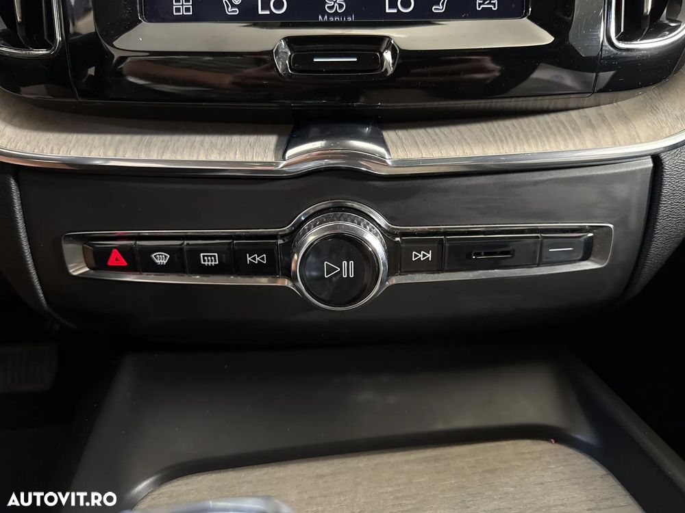 Volvo XC 60 - 18