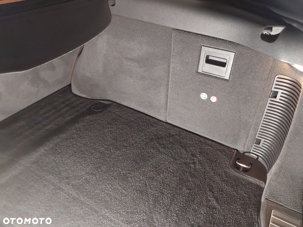 Opel Signum 2.8 V6 Turbo Automatik Cosmo Plus - 34