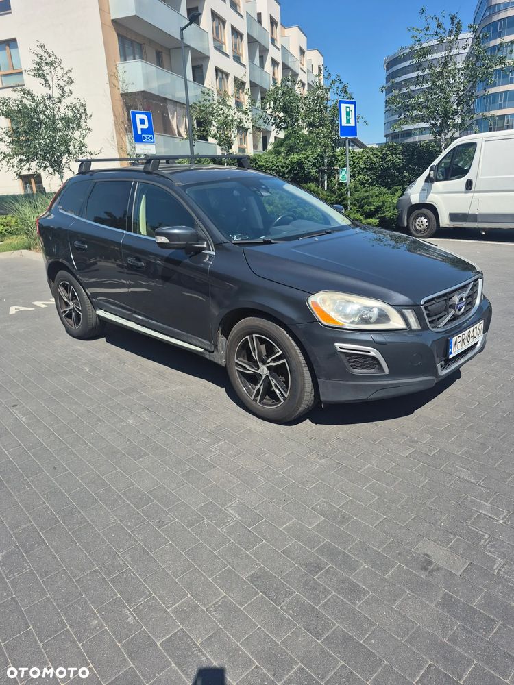 Volvo XC 60 2.4D AWD Momentum - 4