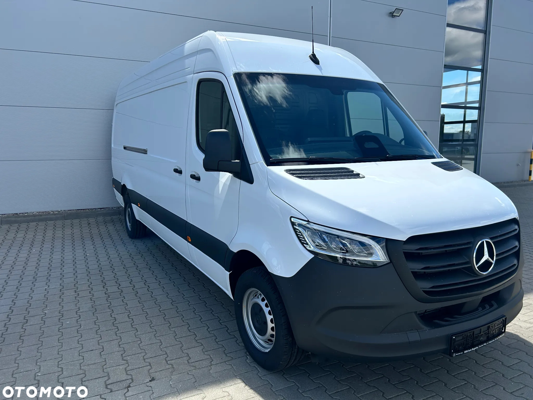 Mercedes-Benz SPRINTER 317 CDI FURGON DŁUGI - 8