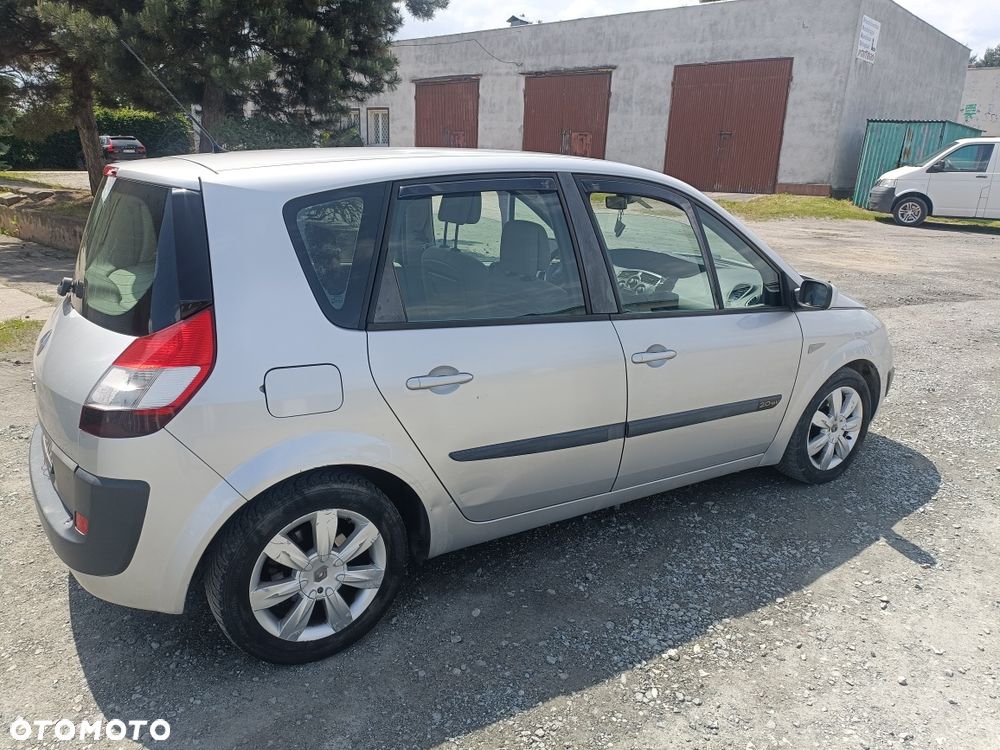 Renault Scenic - 4