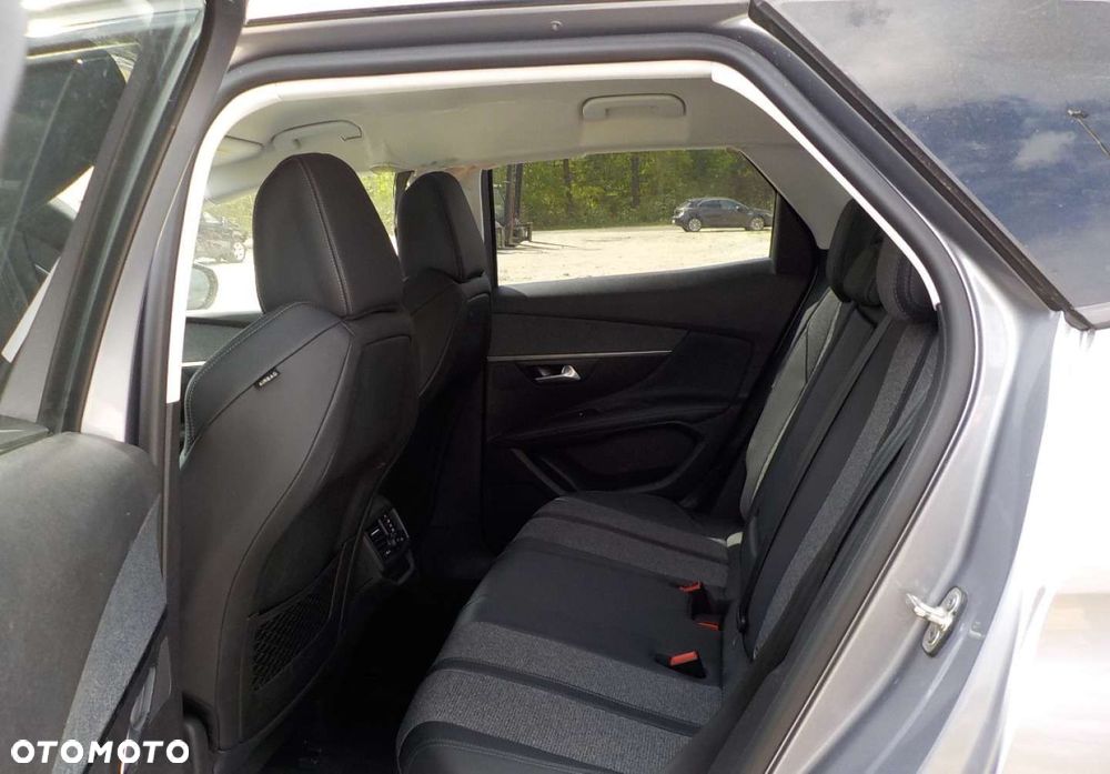 Peugeot 3008 - 23