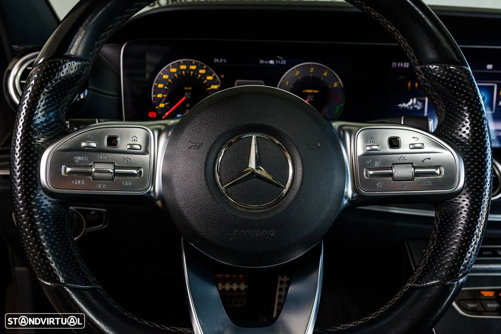 Mercedes-Benz E 300 de 9G-TRONIC AMG Line - 18