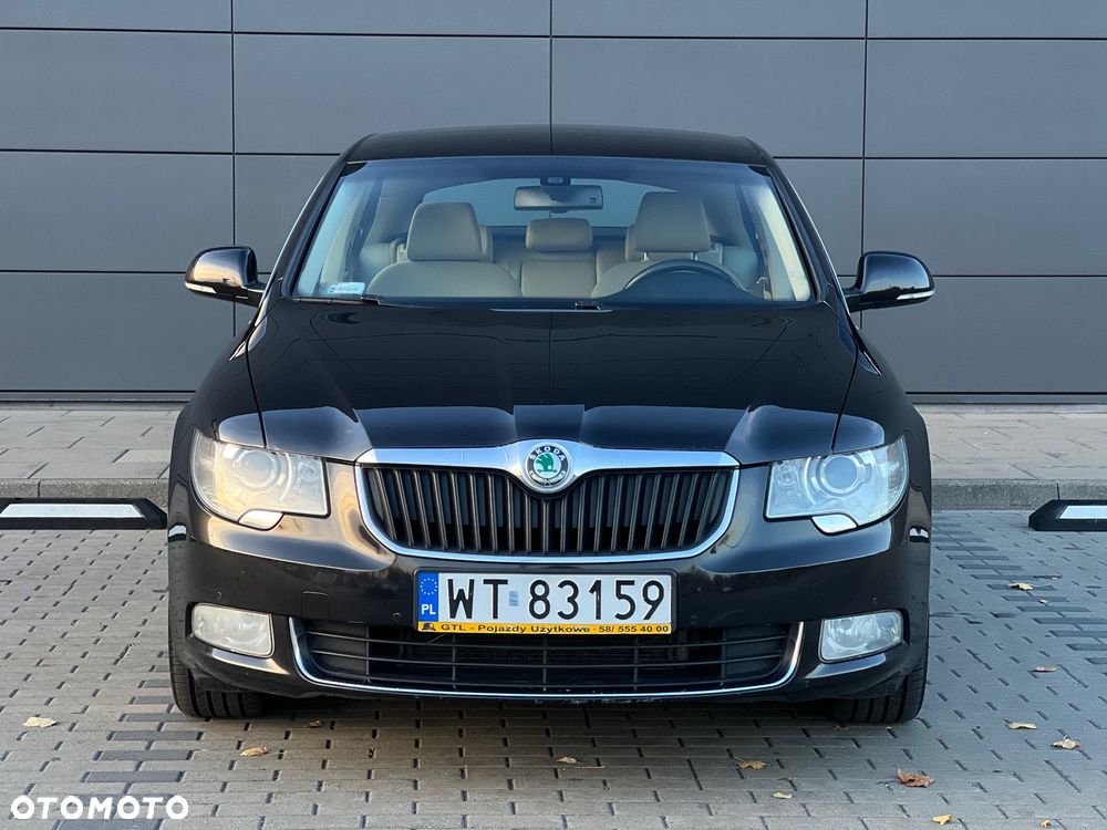 Skoda Superb 2.0 TDI 4x4 Elegance DSG - 3