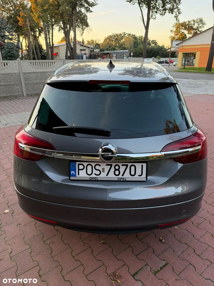 Opel Insignia - 16