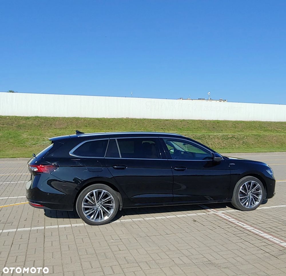 Skoda Superb 2.0 TDI SCR 4x4 L&K DSG - 2