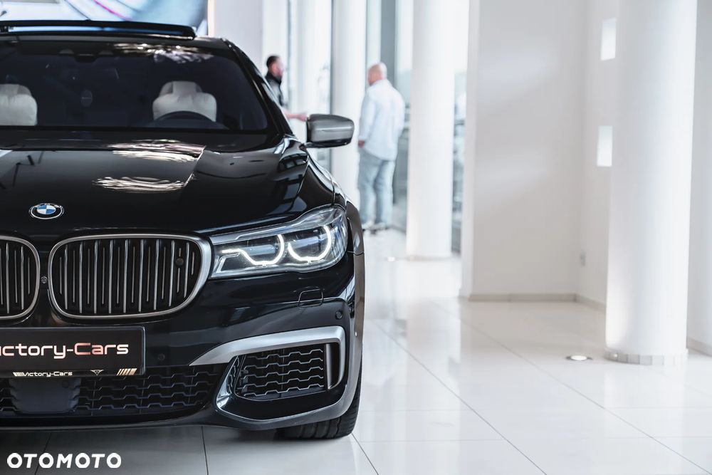 BMW Seria 7 M760Li xDrive - 20