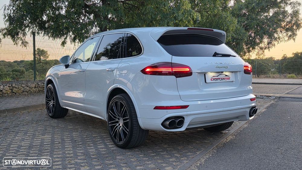 Porsche Cayenne S E-Hybrid Platinum Edition - 8
