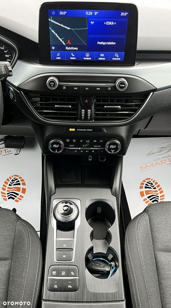 Ford Focus 1.0 EcoBoost Active Business - 22